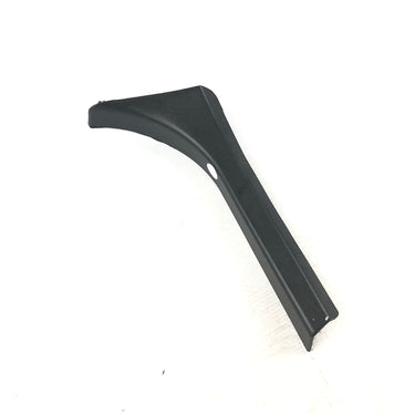 Dashboard cabinet bottom plastic cover R (Passenger) 627