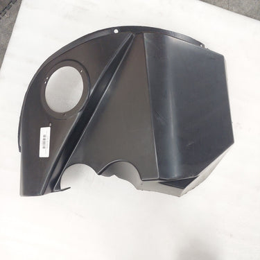 Front wheel liner RHS (Passenger) 827